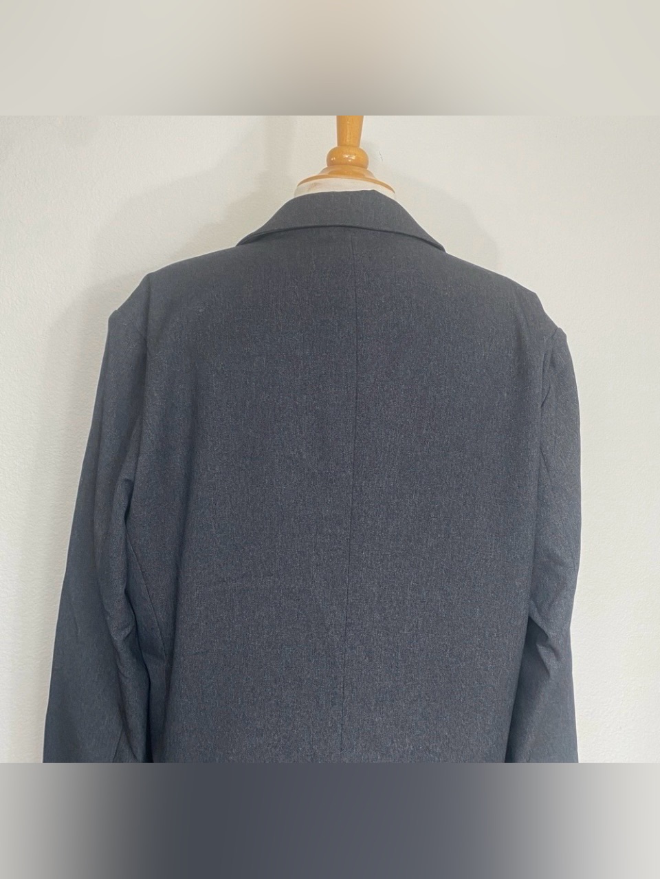 Nwot New Bluffworks Men's Gotham Gray Classic Fit Gramercy Blazer Size 44r — image 7 of 8